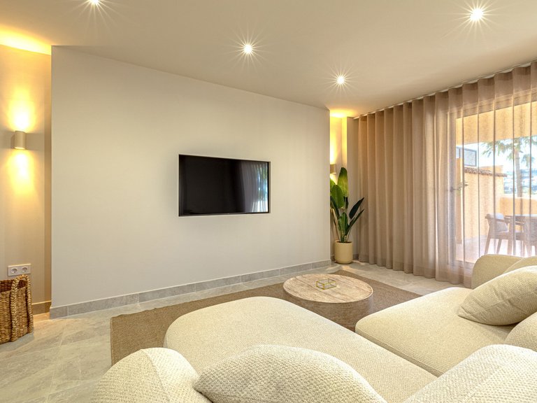 Apartment for Sale in Benahavís, Malaga 12