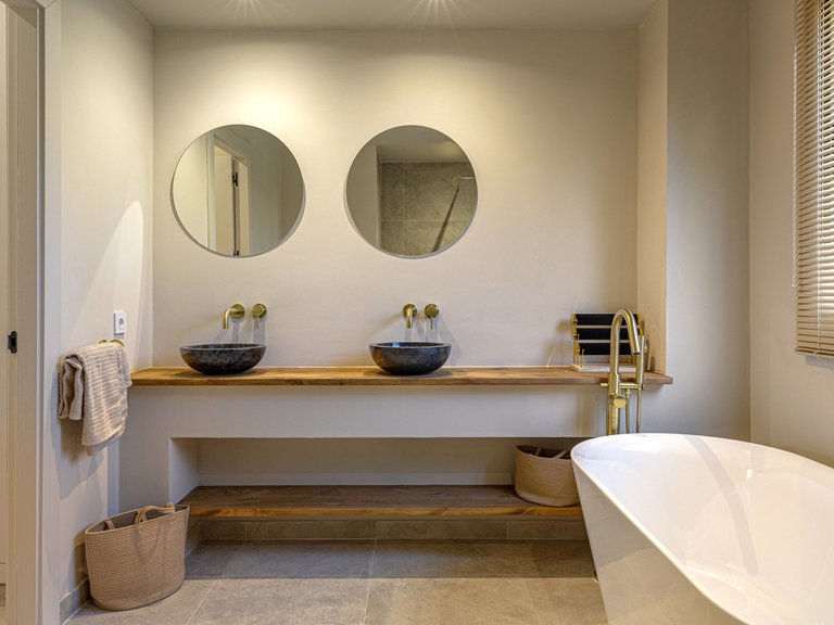 Apartment for Sale in Benahavís, Malaga 18
