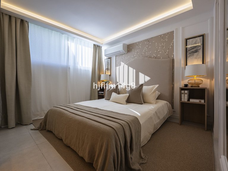 Villa for Sale in Nueva Andalucía, Malaga 13
