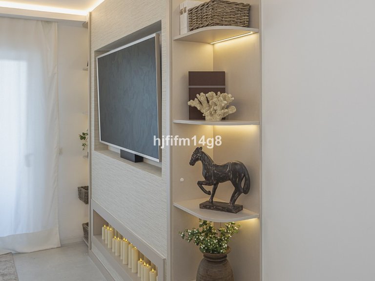 Villa for Sale in Nueva Andalucía, Malaga 27