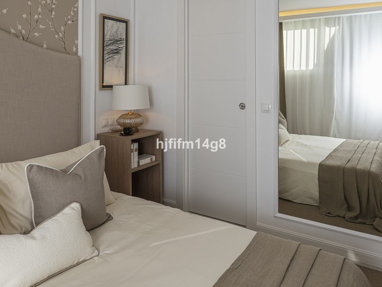 Villa for Sale in Nueva Andalucía, Malaga 34