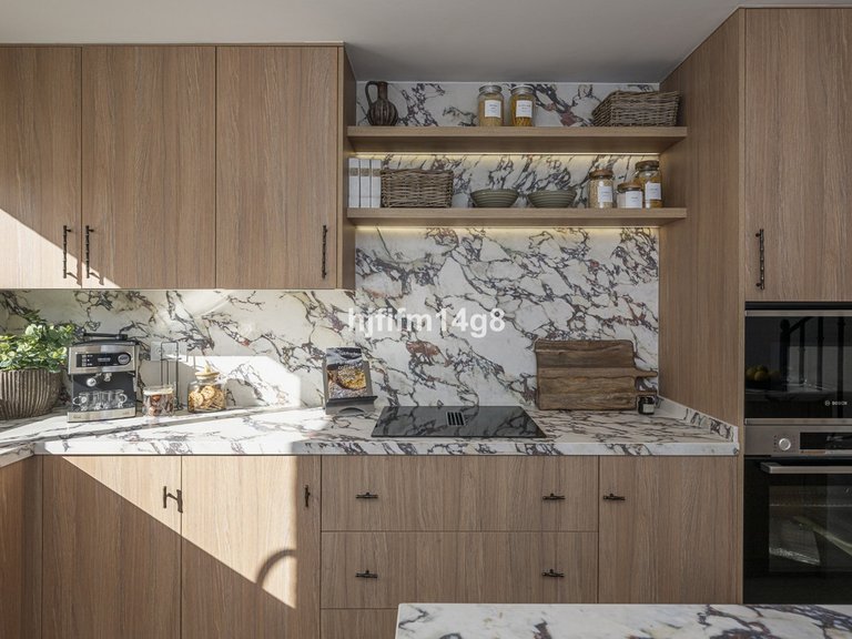 Villa for Sale in Nueva Andalucía, Malaga 8