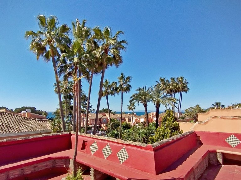 Apartment for Sale in New Golden Mile, Malaga 14