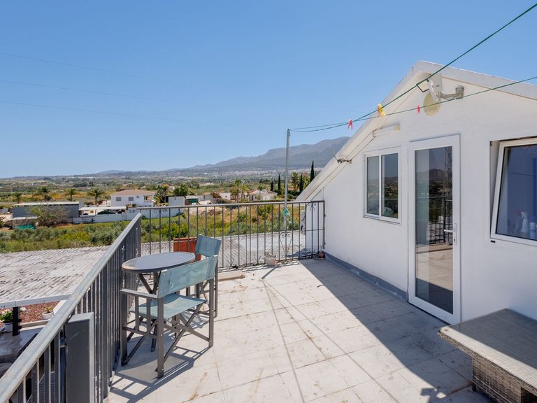 Villa for Sale in Coín, Malaga 28