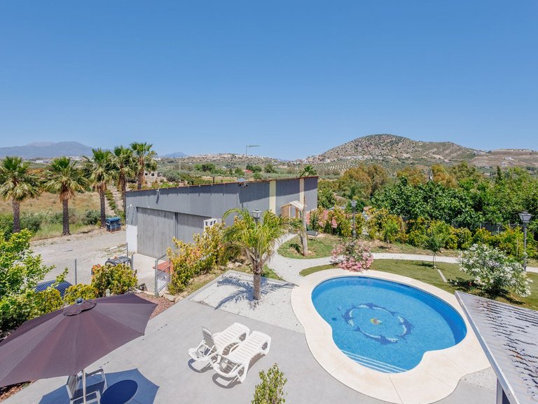 Villa for Sale in Coín, Malaga 33