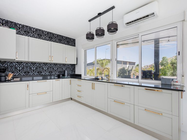 Villa for Sale in Coín, Malaga 4