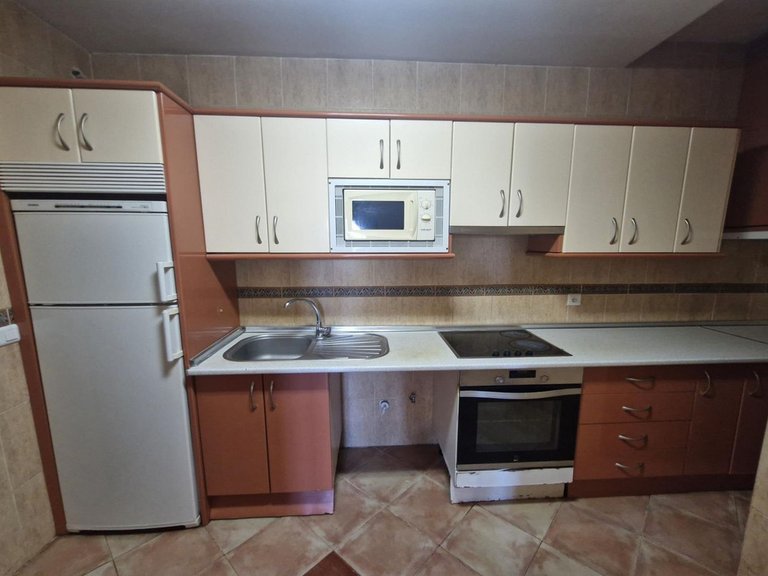 Villa for Sale in Coín, Malaga 12