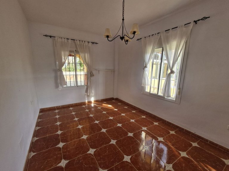 Villa for Sale in Coín, Malaga 9