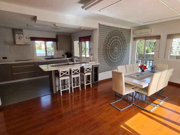 Villa for Sale in Torremolinos, Malaga 21