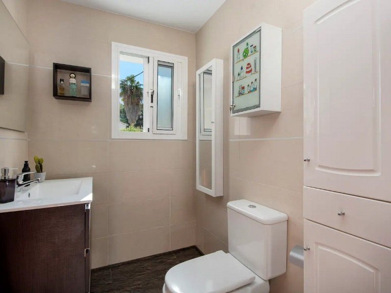 Villa for Sale in Torremolinos, Malaga 23