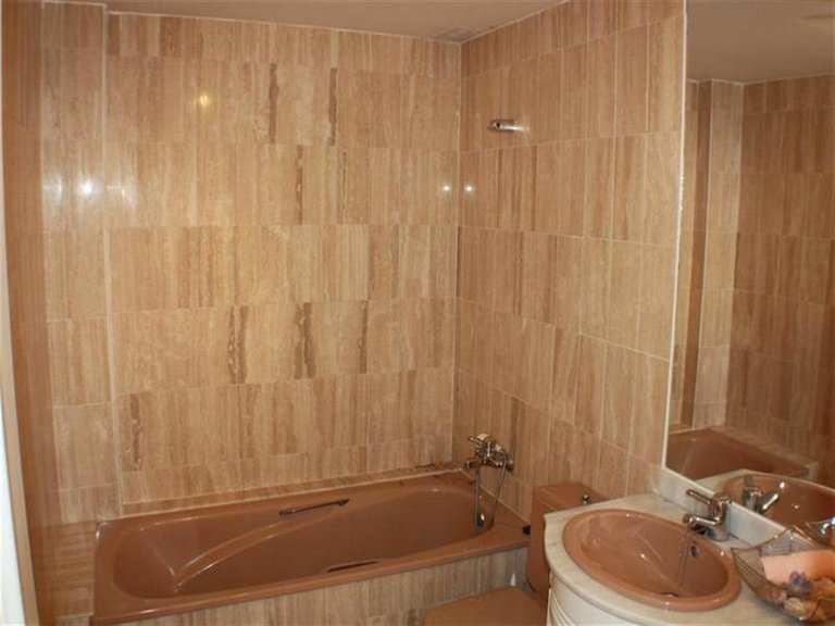 Apartment for Sale in Riviera Del Sol, Malaga 7