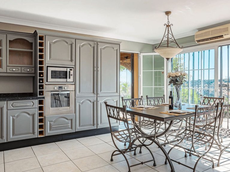 Villa for Sale in Estepona, Malaga 17