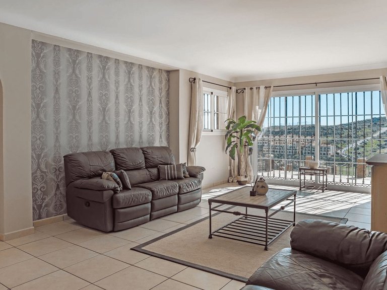 Villa for Sale in Estepona, Malaga 24