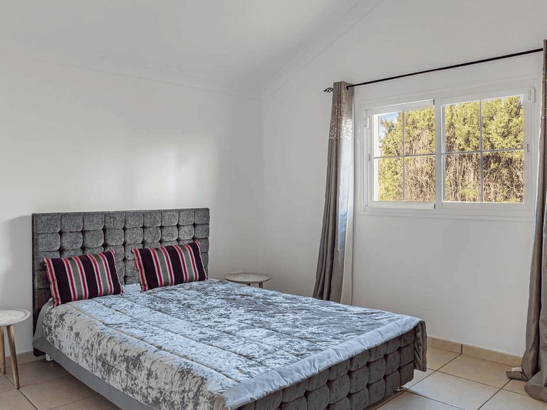 Villa for Sale in Estepona, Malaga 43