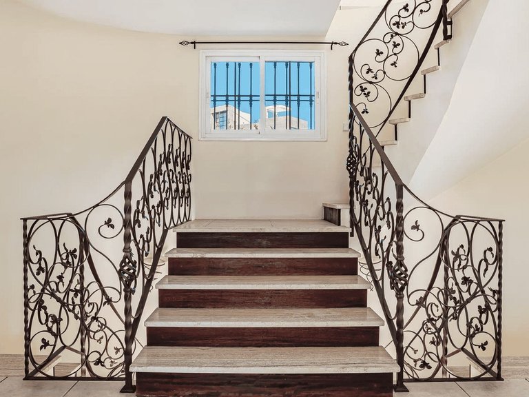 Villa for Sale in Estepona, Malaga 45