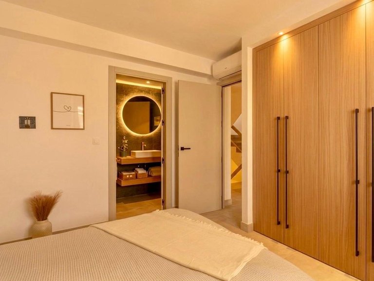 Villa for Sale in Estepona, Malaga 13