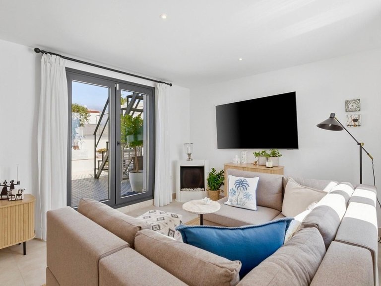 Villa for Sale in Estepona, Malaga 18
