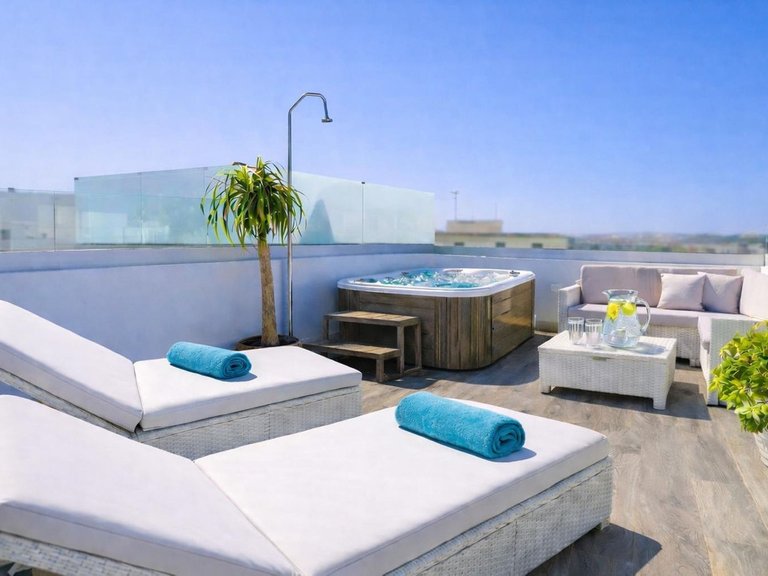 Villa for Sale in Estepona, Malaga 20