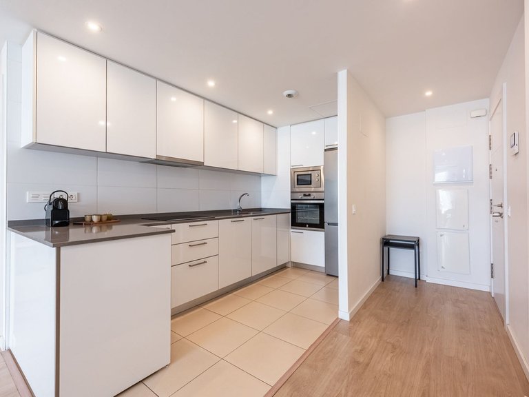 Apartment for Sale in Nueva Andalucía, Malaga 10
