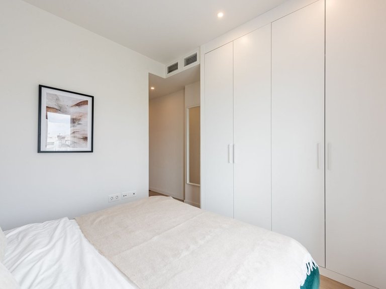 Apartment for Sale in Nueva Andalucía, Malaga 16
