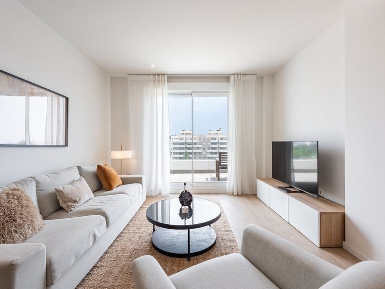 Apartment for Sale in Nueva Andalucía, Malaga 2