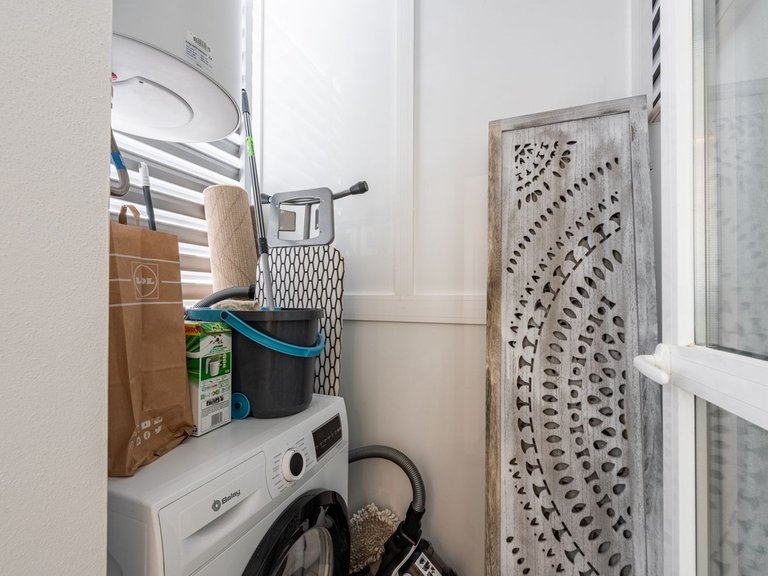 Apartment for Sale in Nueva Andalucía, Malaga 21
