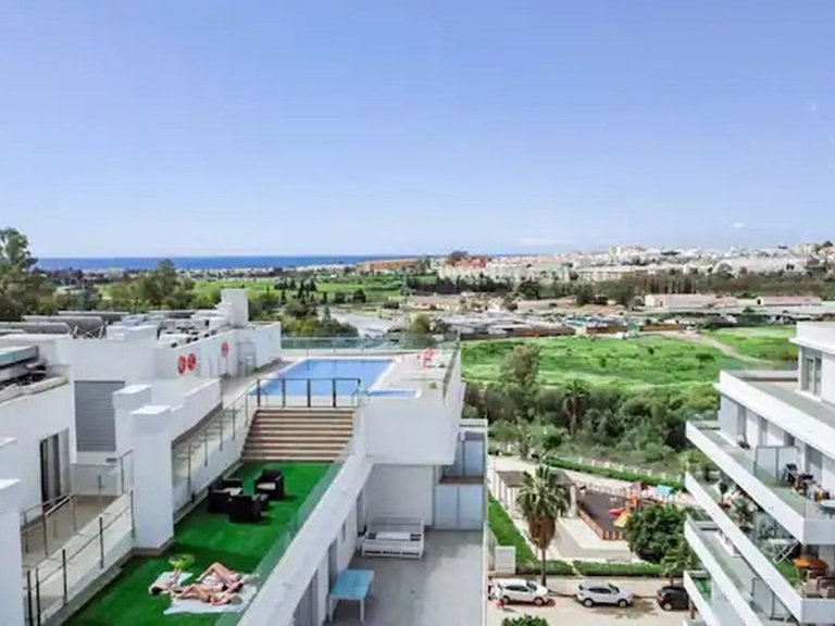 Apartment for Sale in Nueva Andalucía, Malaga 22