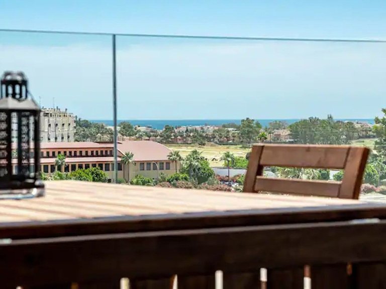 Apartment for Sale in Nueva Andalucía, Malaga 6
