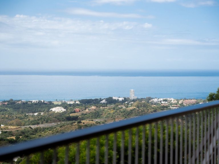 Apartment for Sale in Altos De Los Monteros, Malaga 28