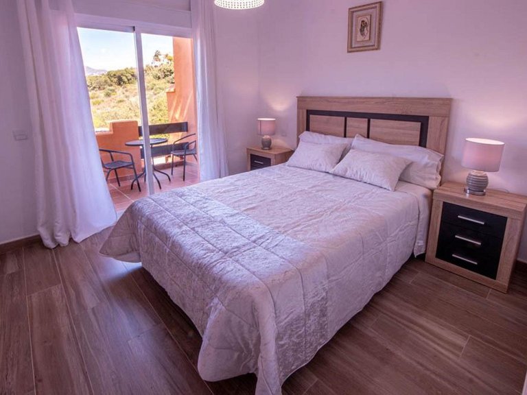 Apartment for Sale in Costa del Sol El Paraíso, Estepona, Malaga 4