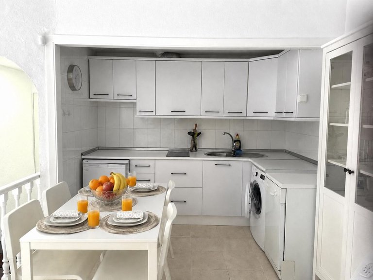 Apartment for Sale in Calahonda, Malaga 12