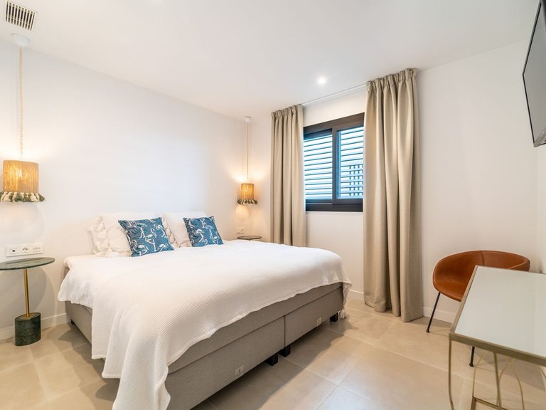 Apartment for Sale in Fuengirola, Malaga 15