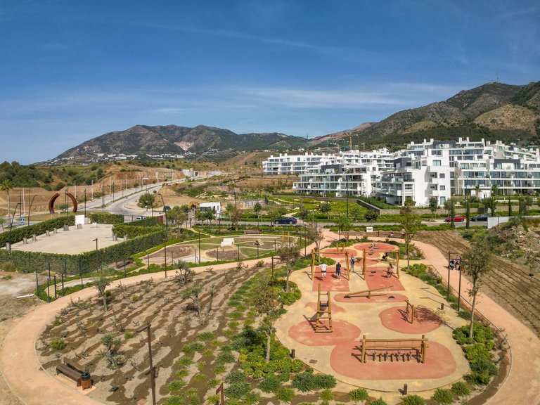 Apartment for Sale in Fuengirola, Malaga 28
