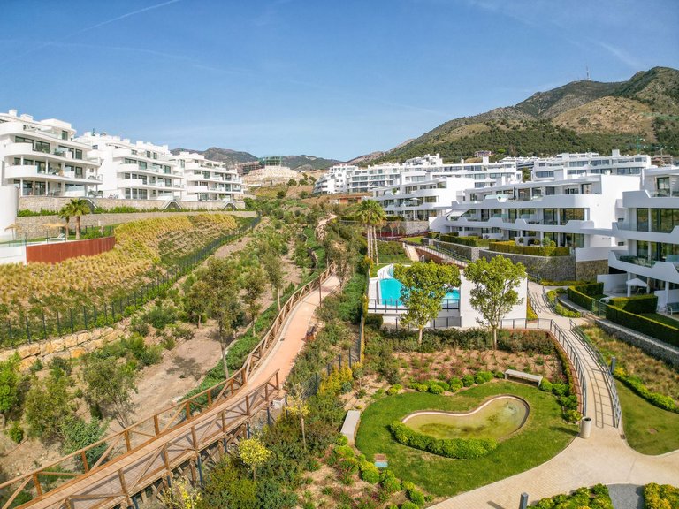 Apartment for Sale in Fuengirola, Malaga 29