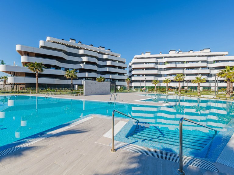 Apartment for Sale in Playamar, Malaga 2