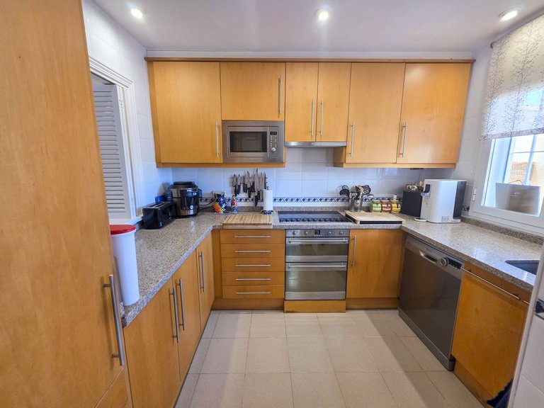 Town House for Sale in La Duquesa, Malaga 7