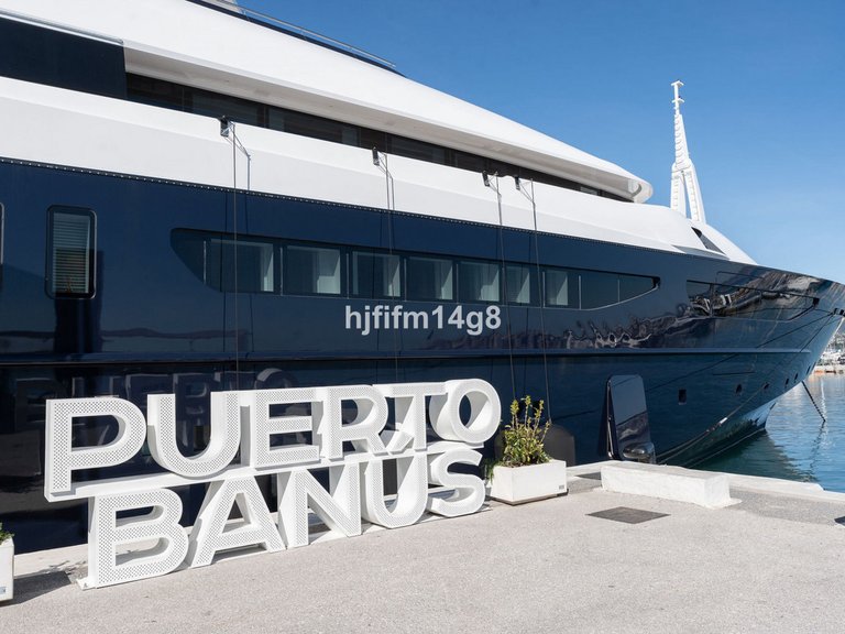 Apartment for Sale in Puerto Banús, Malaga 18