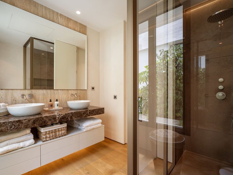 Apartment for Sale in Marbella, Malaga 12