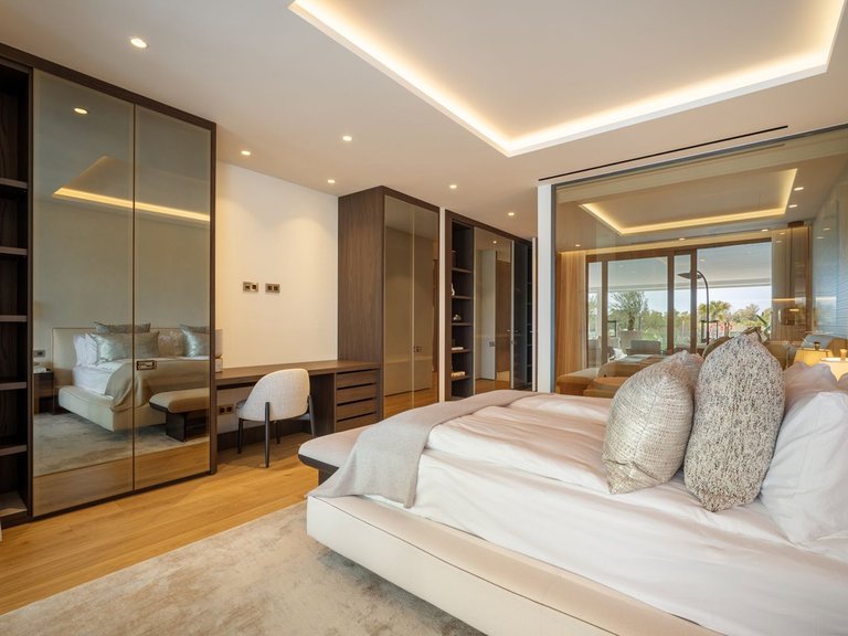 Apartment for Sale in Marbella, Malaga 17