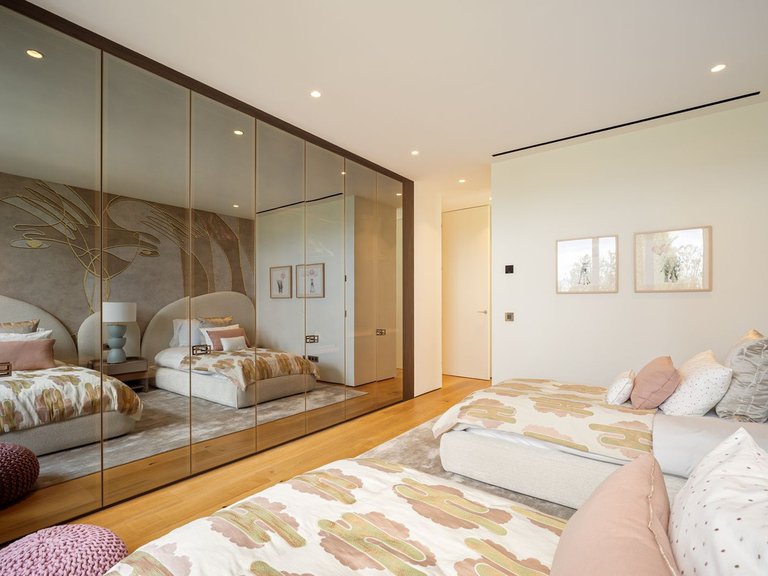 Apartment for Sale in Marbella, Malaga 21