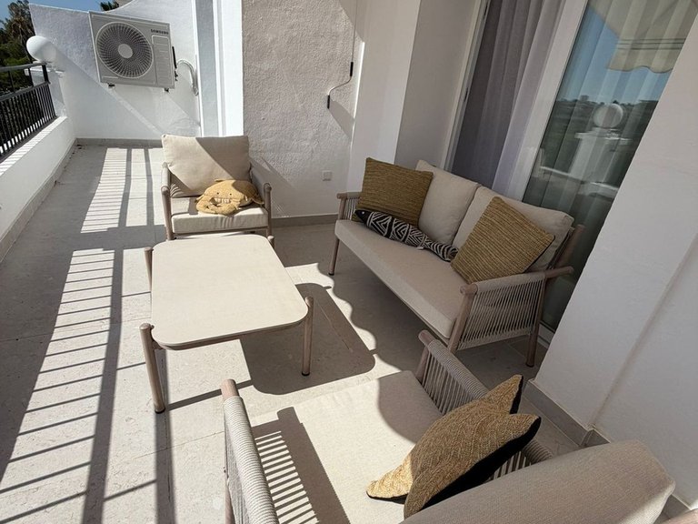 Apartment for Sale in Benahavís, Malaga 6