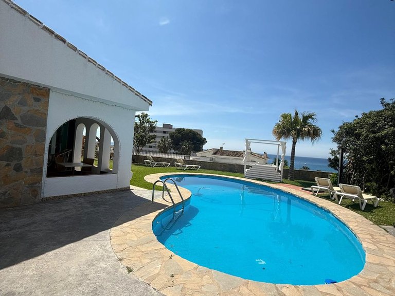 Villa for Sale in Costa del Sol Benalmadena, Malaga 10