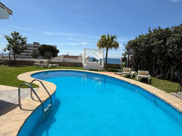 Villa for Sale in Costa del Sol Benalmadena, Malaga 3