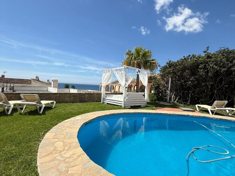 Villa for Sale in Costa del Sol Benalmadena, Malaga 7