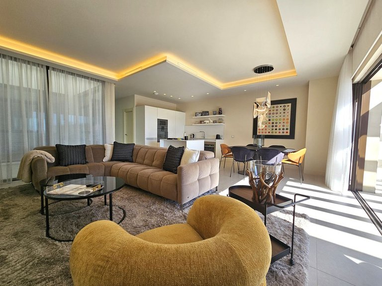 Town House for Sale in New Golden Mile, Malaga 13