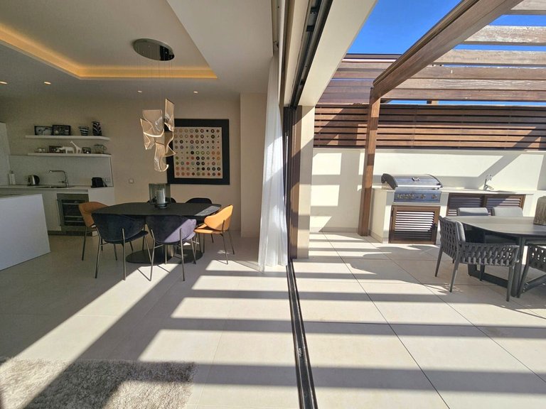 Town House for Sale in New Golden Mile, Malaga 17