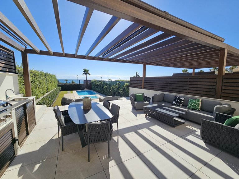 Town House for Sale in New Golden Mile, Malaga 18