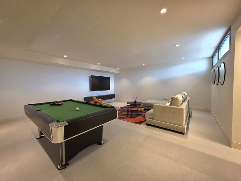 Town House for Sale in New Golden Mile, Malaga 28