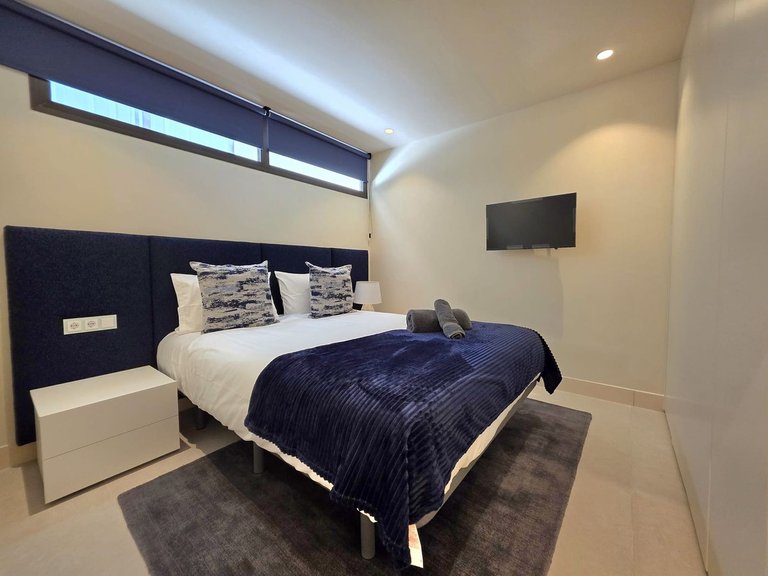 Town House for Sale in New Golden Mile, Malaga 32