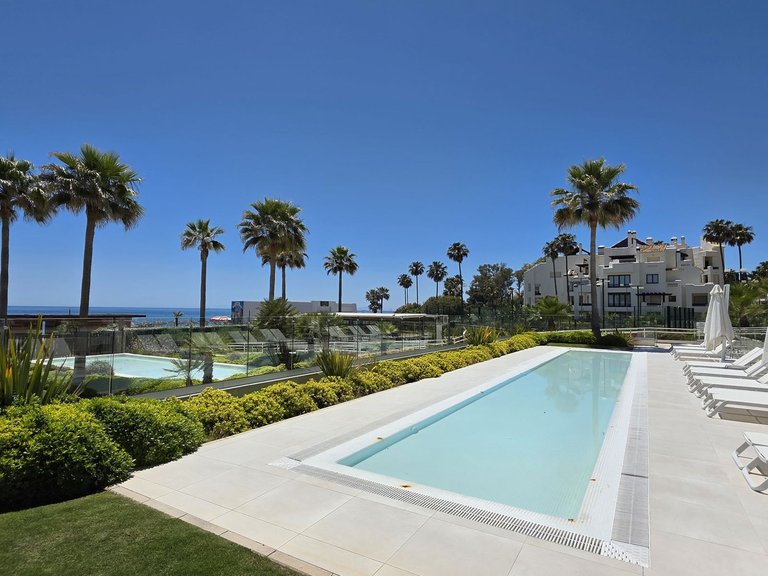 Town House for Sale in New Golden Mile, Malaga 44